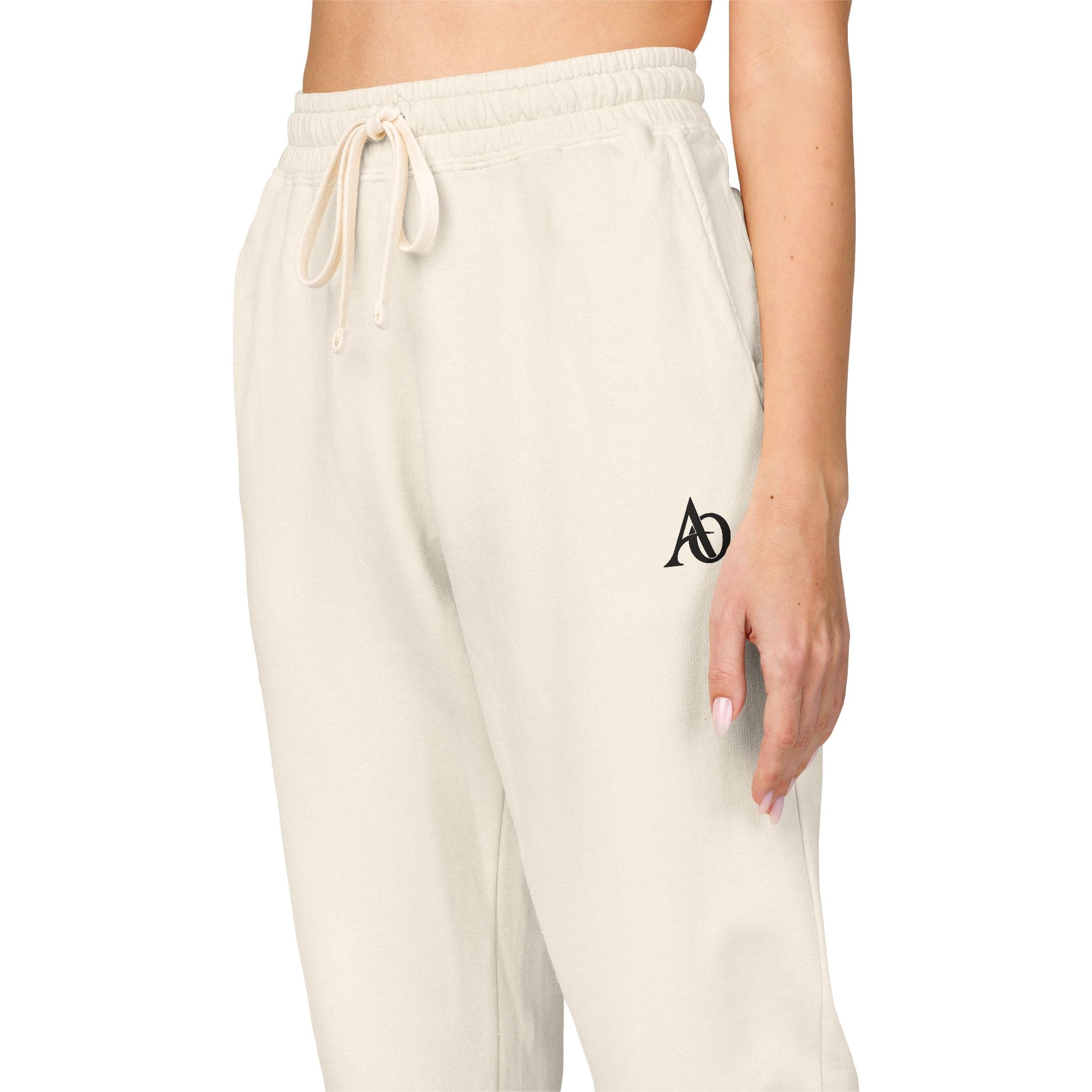 Unisex Garment-Dyed Fleece Sweatpants